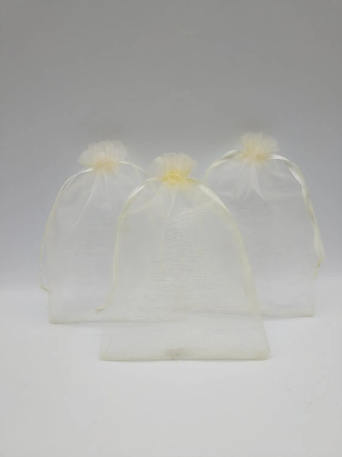 Ankirol 100pcs Sheer Organza Favor Bags 5x7'' For Wedding Gift Bags Samples Display Drawstring Pouches (Champagne)