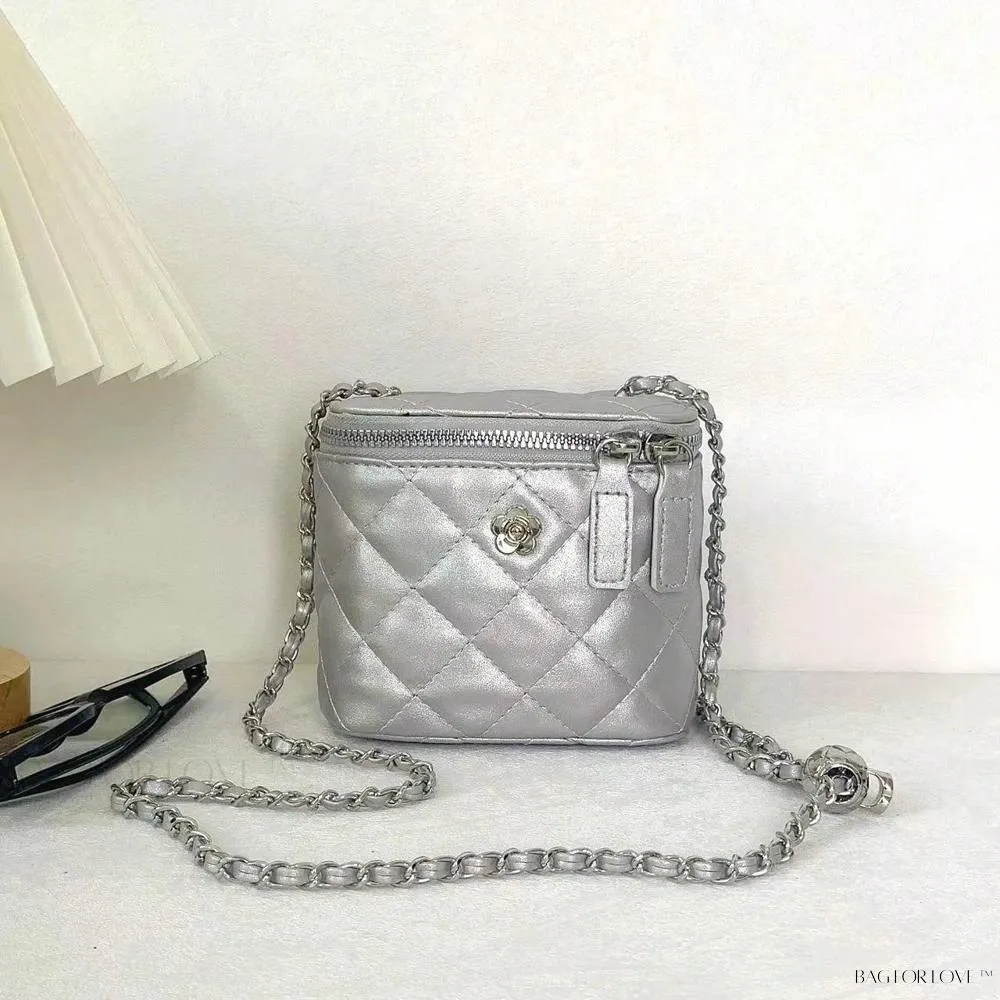 BagForLove - Small Women's Bag for Daily Essentials and Cosmetic Storage