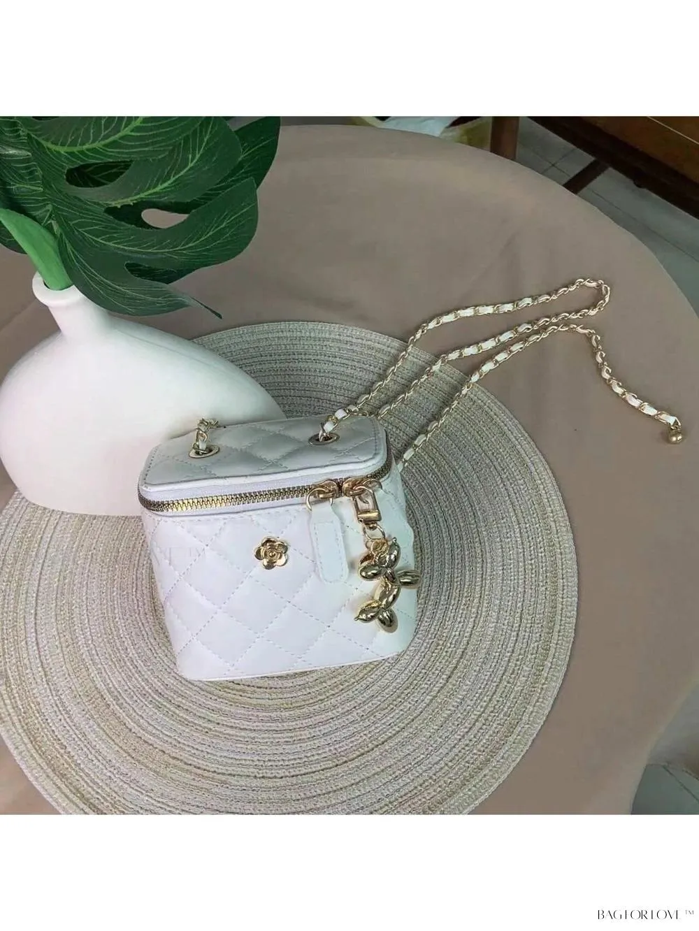 BagForLove - Small Women's Bag for Daily Essentials and Cosmetic Storage