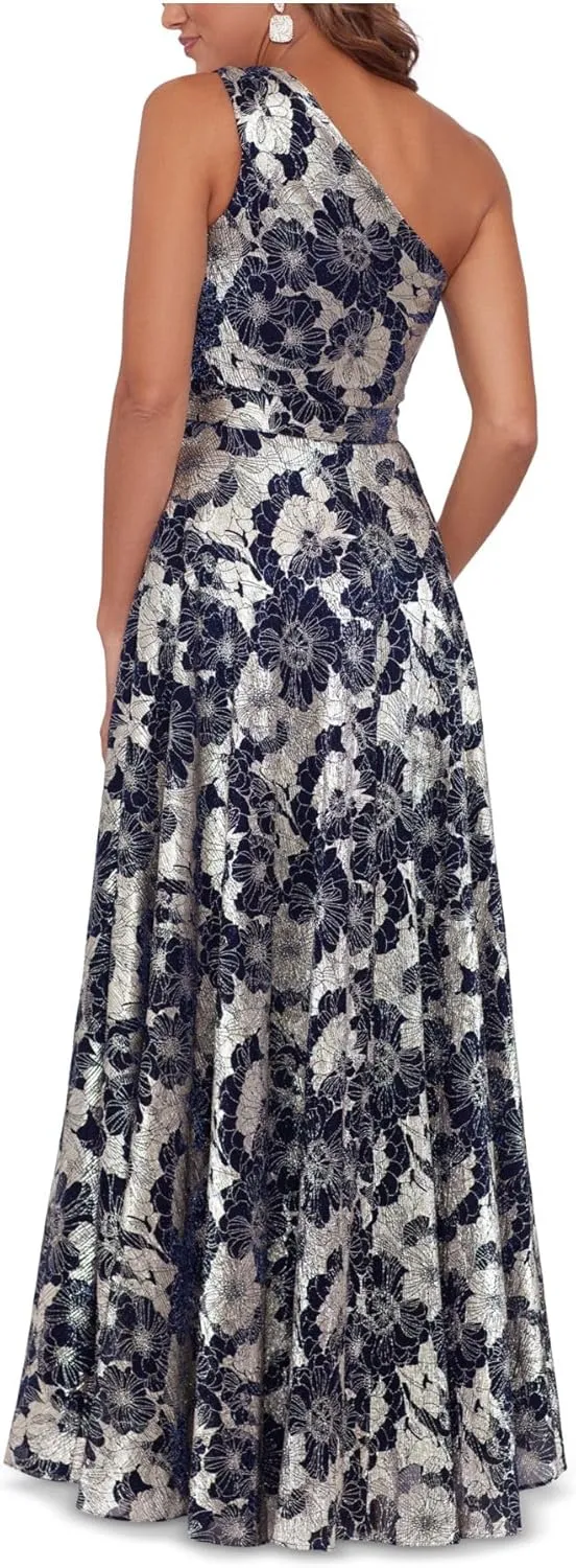 Betsy & Adam Women's Long Sleeveless One Shoulder Metallic Print Gown