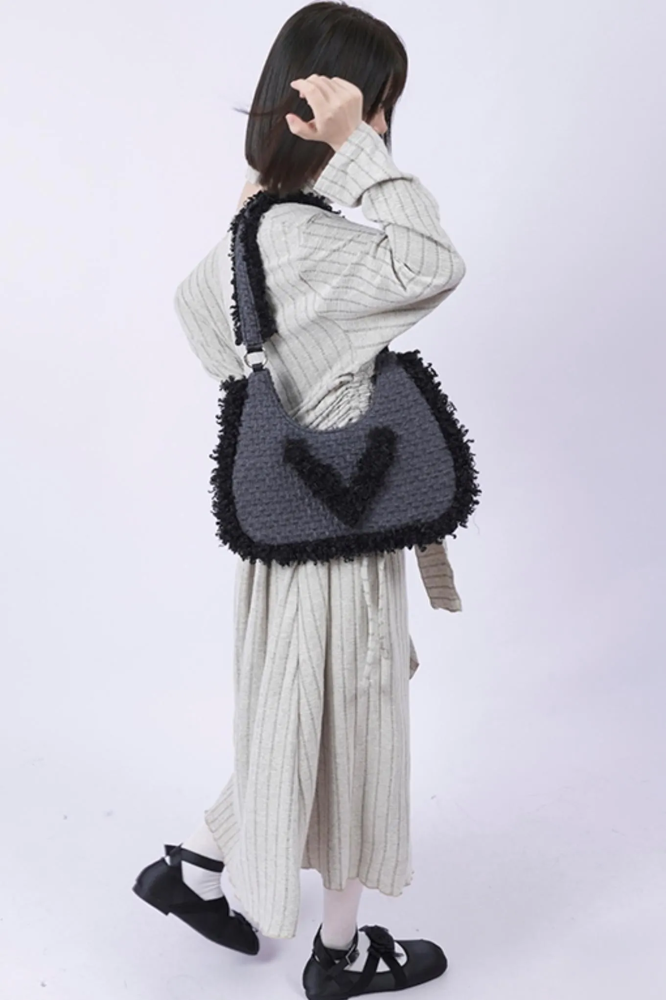 Chic Fragrant Crossbody Bag