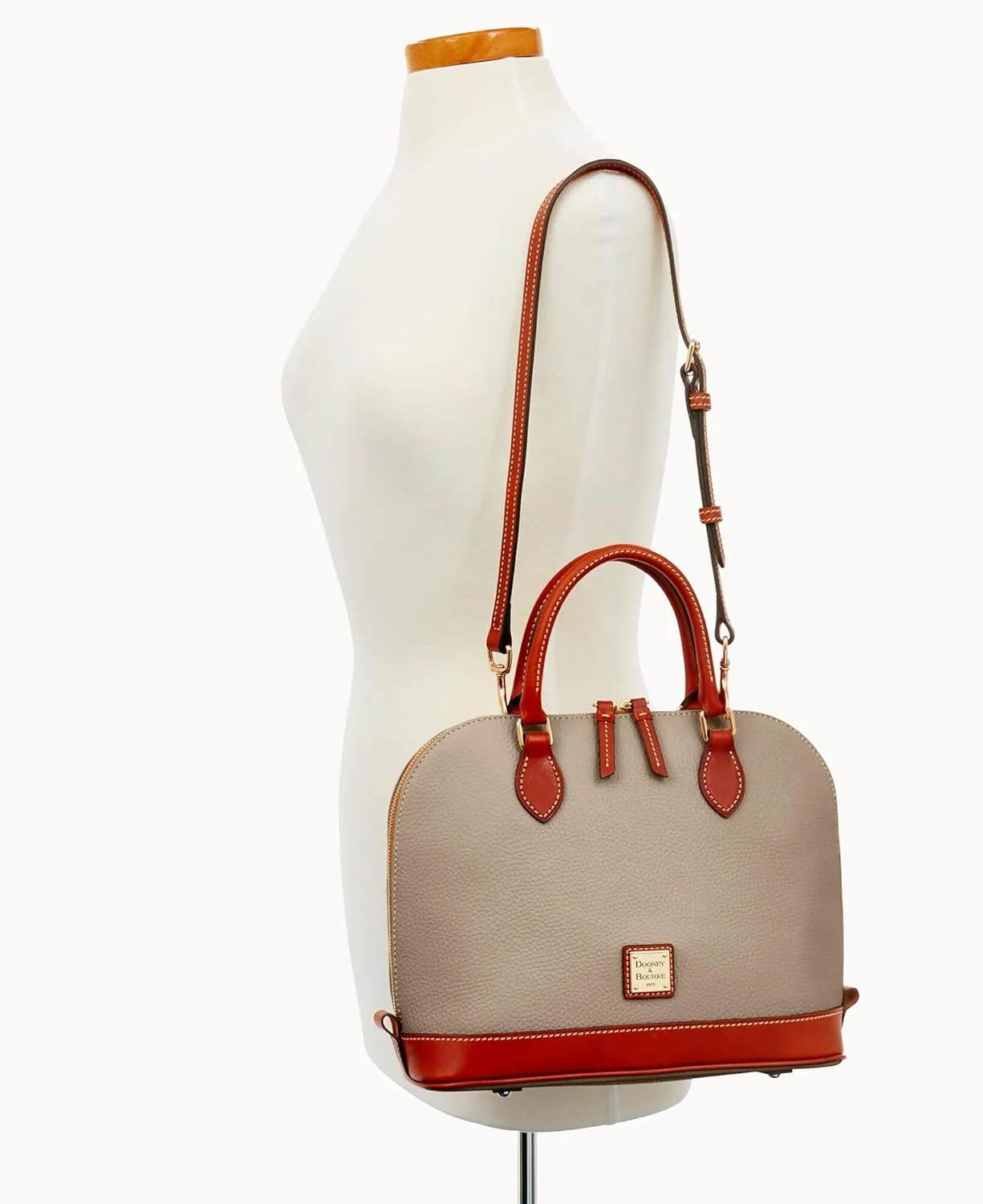 Dooney & Bourke Women's Zip Zip Satchel in Pebble Grain Leather, Large Handbag with Adjustable & Detachable Shoulder Strap