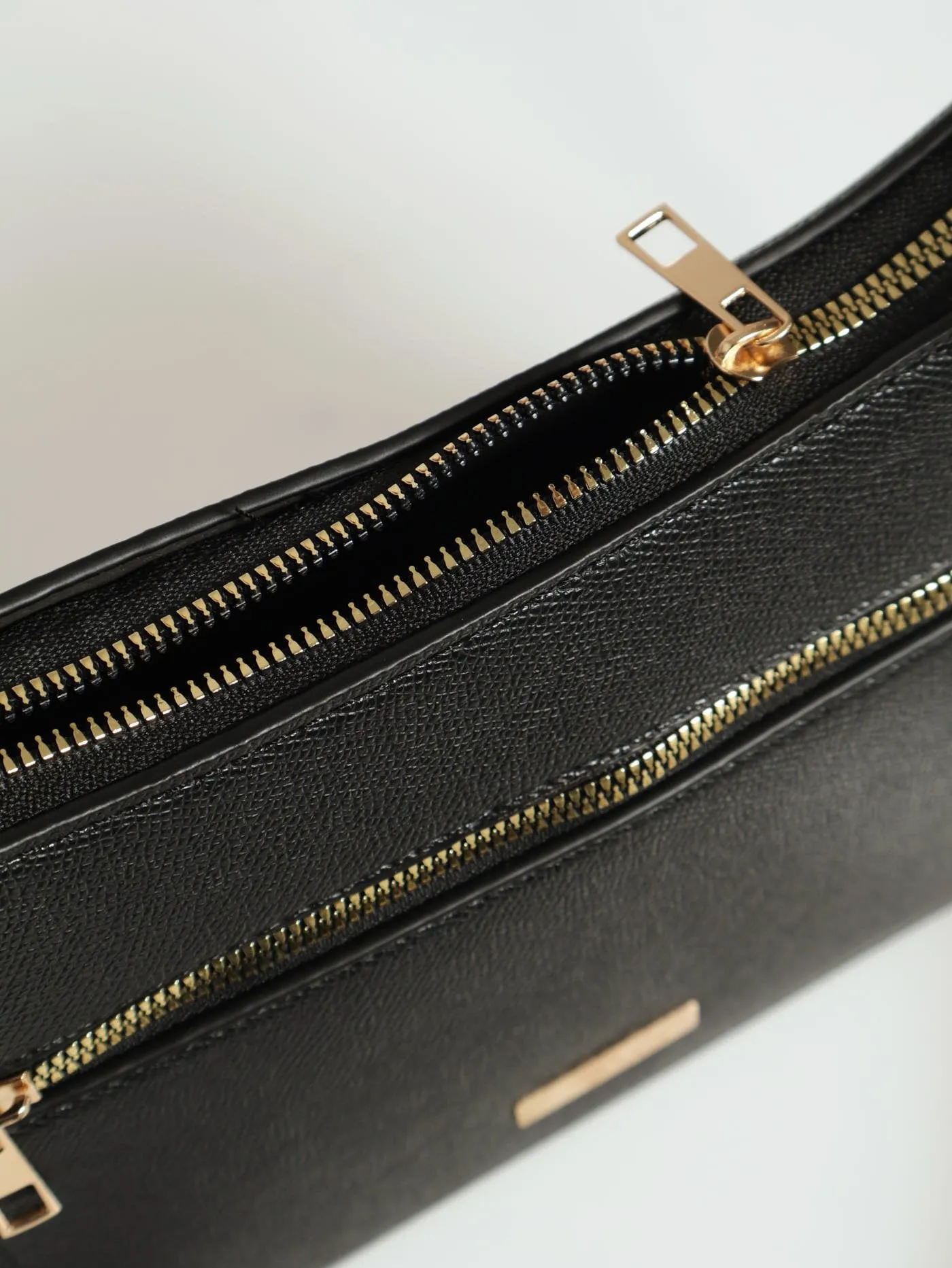 Gold Front Zip Crossbody Bag - Black