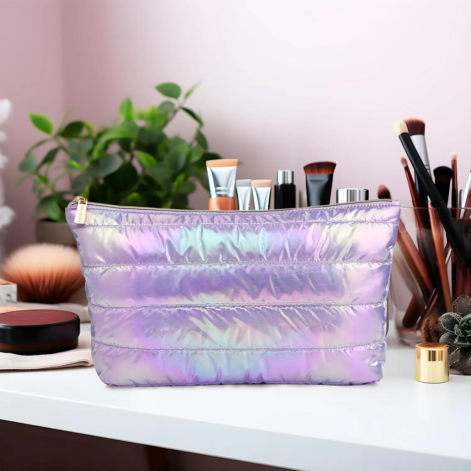 Hiroyuki Iridescent Quilted Makeup Bag (A, purple)