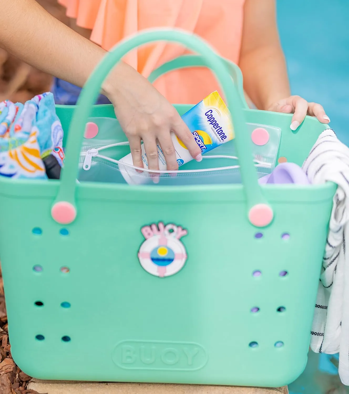 Large Rubber Tote Bag With Waterproof Zipper Pocket | Easy To Clean EVA Rubber Beach Bag With Holes | Beach Bags For Women
