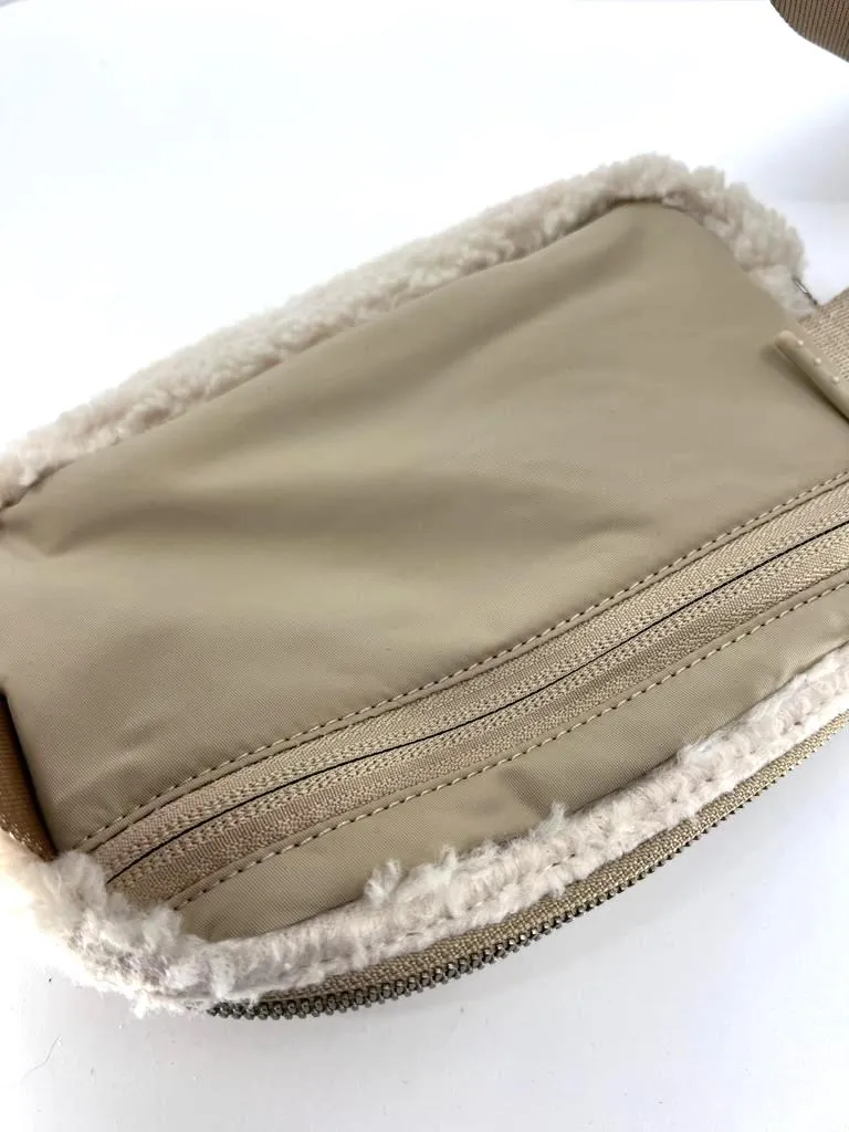 LULULEMON EVERYWHERE FLEECE BELT BAG