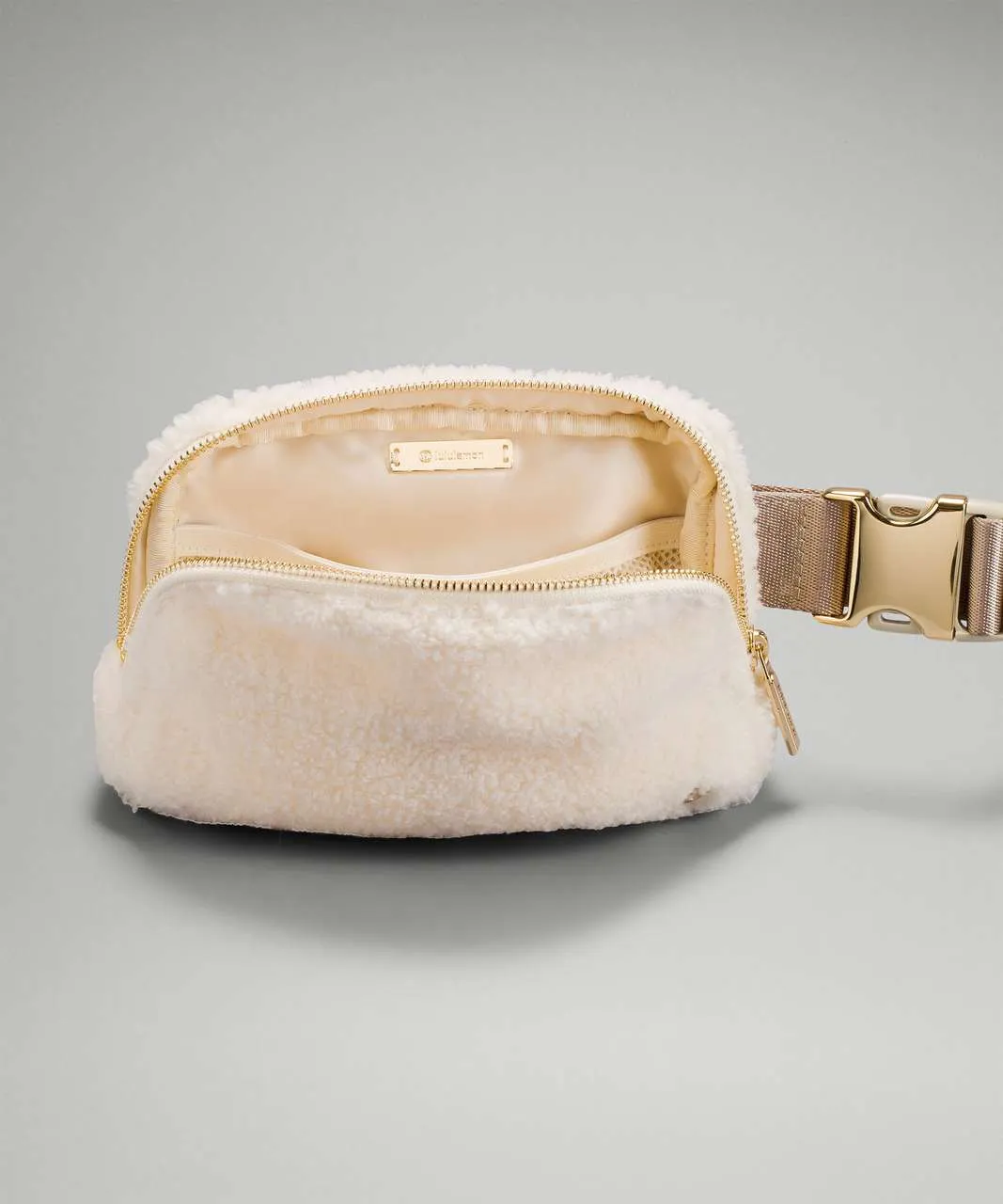 LULULEMON EVERYWHERE FLEECE BELT BAG