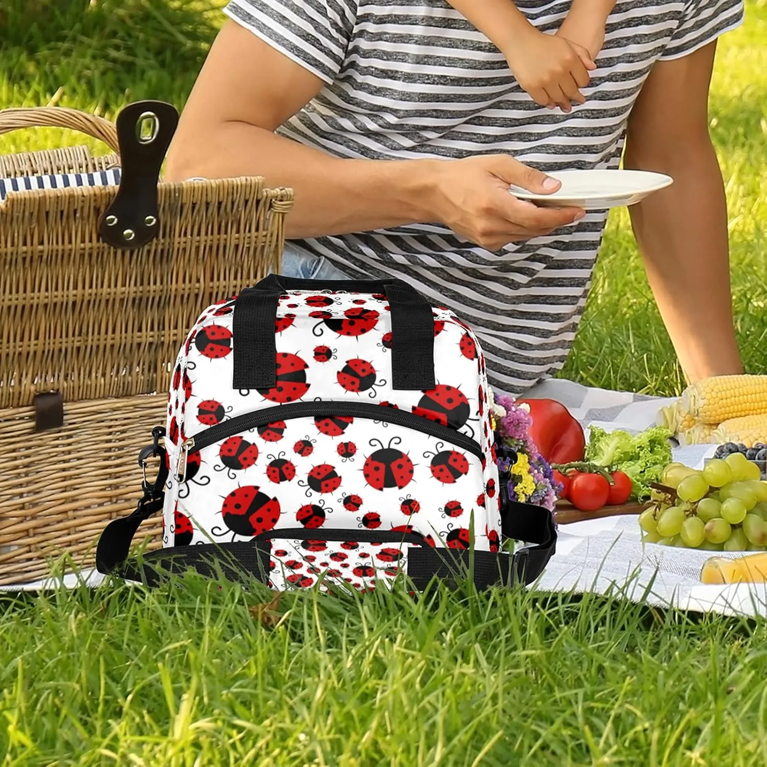 Pardick Red Ladybug Insulated Lunch Bag Cute Animal Lunch Box for Women Girl with Shoulder Strap Tote Bag Reusable Large Containers Meal Prep for School Work Travel Picnic Thermal Cooler Bag
