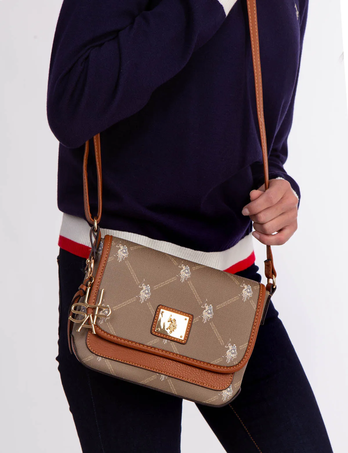 SIGNATURE CROSSBODY BAG