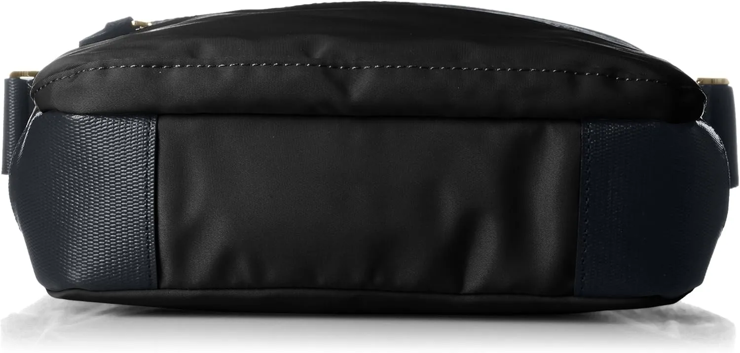 TAKEO KIKUCHI(タケオキクチ) Shoulder Bag